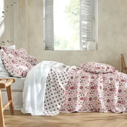 Becquet Boutis à fleurs - CRÉATION< Boutis, Jeté De Lit, Couvre Lit