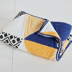 Becquet Boutis patchwork - CRÉATION< Boutis, Jeté De Lit, Couvre Lit