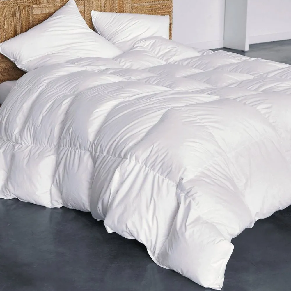 Becquet Couette 90% DUVET D'OIE NEUF ANTIACARIENS Pyrénex - Chaude< Les Matières|Couette, Édredon, Plumon