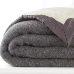 Becquet Couverture LAINE Woolmark® 730 g/m² - Très chaude< Couverture|Couverture