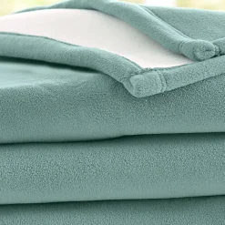Becquet Couverture POLAIRE BICOLORE microfibre très chaude< Couverture|Couverture