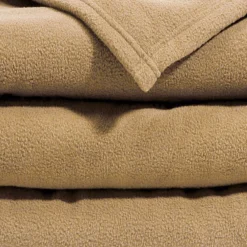 Becquet Couverture POLAIRE UNIE microfibre - tempérée< Couverture|Couverture