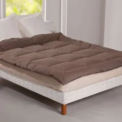 Becquet Édredon DUVET D'OIE 2 conforts - Léger - Chaud< Couette Colorée, Couette Imprimée|Les Matières