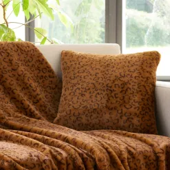 Becquet Housse coussin imitation fourrure léopard< Rideau Et Déco Textile|Coussin, Housse De Coussin