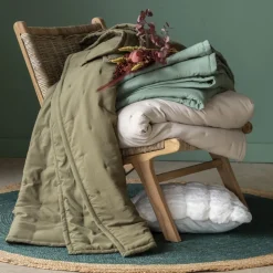 Becquet Housse coussin imitation fourrure à relief< Rideau Et Déco Textile|Coussin, Housse De Coussin
