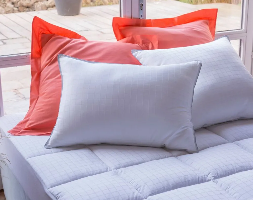 Becquet Housse Surmatelas Satin - Création - ANTI BACTÉRIEN - CONFORT HÔTELIER< Surmatelas|Les Matières