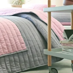 Becquet Jeté de lit double face bicolore - CRÉATION< Boutis, Jeté De Lit, Couvre Lit