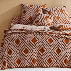 Becquet Jeté tufté - CRÉATION< Rideau Et Déco Textile|Jeté De Canapé, Jeté De Fauteuil