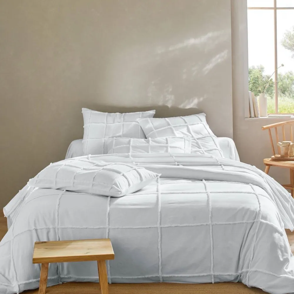 Becquet Linge de lit à carreaux tuftés - CRÉATION< Housse De Couette|Linge De Lit Fantaisie, Linge De Lit Brodé