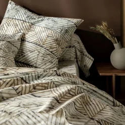 Becquet Linge de lit en flanelle motif géométrique - CRÉATION< Les Matières