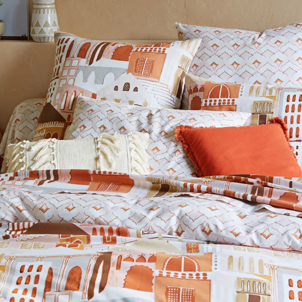 Becquet Linge de lit imprimé façades médina - CRÉATION< Housse De Couette|Linge De Lit Fantaisie, Linge De Lit Brodé