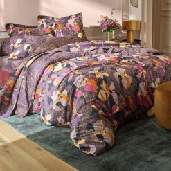 Becquet Linge de lit motif bouquets d'iris - CRÉATION< Housse De Couette
