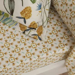 Becquet Linge de lit motif végétal - CRÉATION< Les Matières
