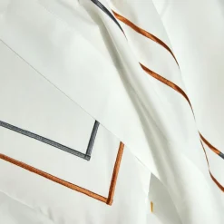 Becquet Linge de lit percale broderie bicolore - CRÉATION< Housse De Couette|Linge De Lit Fantaisie, Linge De Lit Brodé