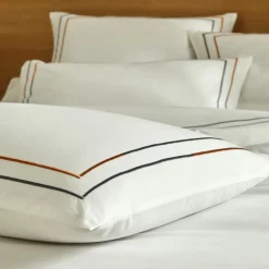 Becquet Linge de lit percale broderie bicolore - CRÉATION< Housse De Couette|Linge De Lit Fantaisie, Linge De Lit Brodé