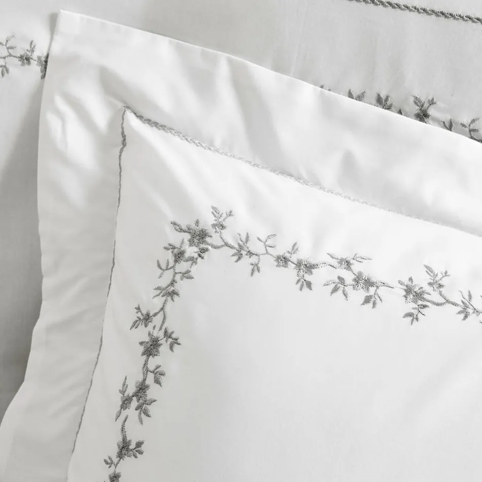 Becquet Linge de lit percale fleurs brodées et torsades - CRÉATION< Housse De Couette