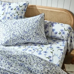 Becquet Linge de lit percale imprimé fleurs bleues - CRÉATION< Linge De Lit Fantaisie, Linge De Lit Brodé|Linge De Lit Fantaisie