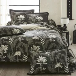 Becquet Linge de lit satin de coton feuillage tropical< Linge De Lit Fantaisie, Linge De Lit Brodé|Linge De Lit Fantaisie
