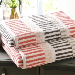 Becquet Linge de toilette à rayures multicolores - 500 g/m² - CRÉATION< Serviette De Bain Fantaisie|Les Matières