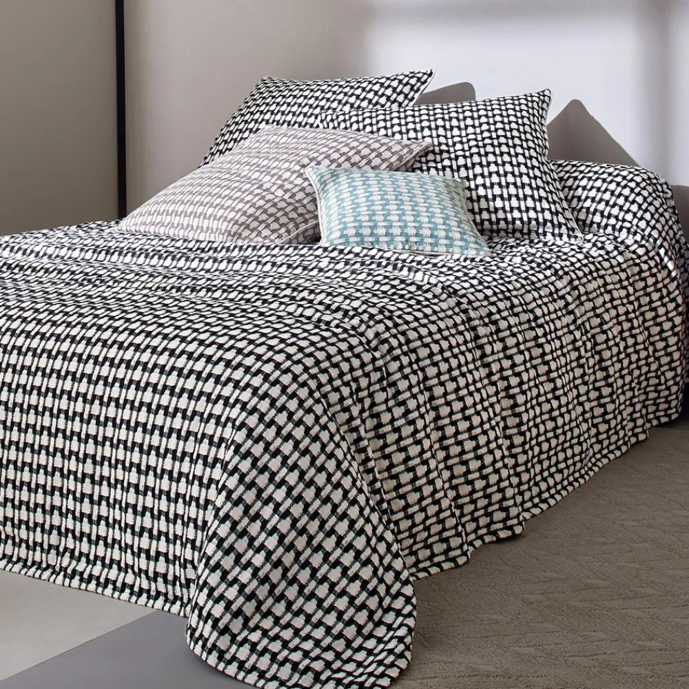 Becquet Plaid et jetés bicolores tissés jacquard< Jeté De Canapé, Jeté De Fauteuil|Les Matières