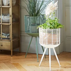 Becquet Porte-plante en métal et rotin peints< Vase, Cache-Pot|Décoration