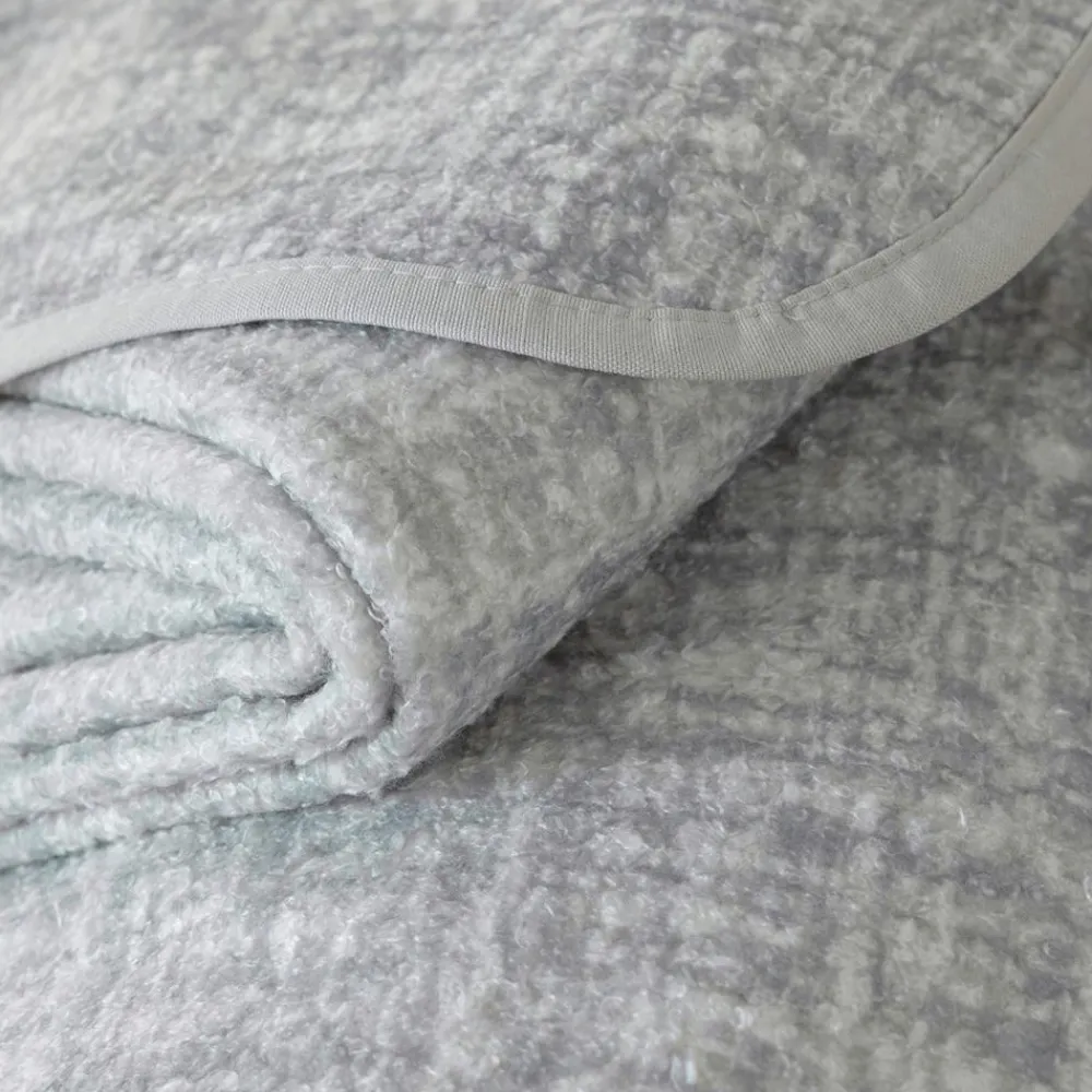Becquet Protège-fauteuil et canapé universels tissage chiné< Rideau Et Déco Textile|Jeté De Canapé, Jeté De Fauteuil
