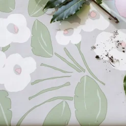 Becquet Toile cirée à fleurs blanches et roses< Toile Cirée|Nappe Fantaisie