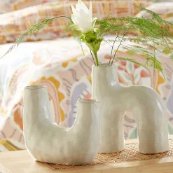 Becquet Vase forme graphique 